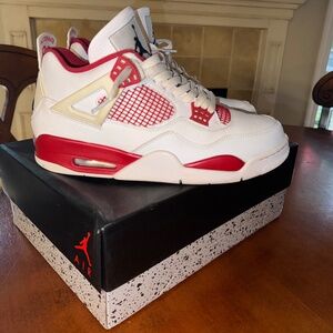 Jordan 4 Retro Alternate 89